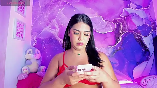 Snapshot of mishelbubble chatting on November 25, 2025, 3:56 pm mishelbubble online show from November 25, 2025, 3:56 pm