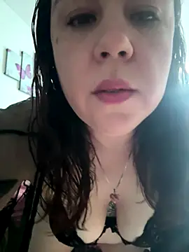 Snapshot of Rheetnena1 chatting on December 20, 2025, 5:42 pm Rheetnena1 online show from December 20, 2025, 5:42 pm