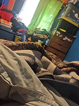 Snapshot of mbrc35 chatting on November 6, 2025, 8:32 pm mbrc35 online show from November 6, 2025, 8:32 pm