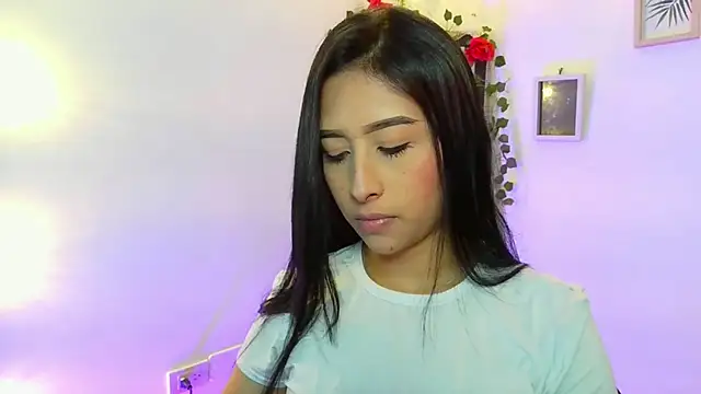 Snapshot of melissa__dolce chatting on October 24, 2025, 10:39 pm melissa dolce online show from October 24, 2025, 10:39 pm