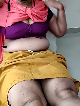 Snapshot of tamilammu1431 chatting on May 13, 2026, 3:59 am tamilammu1431 online show from May 13, 2026, 3:59 am