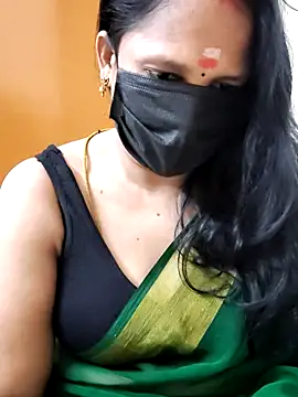 Snapshot of tamilammu1431 chatting on May 31, 2026, 6:09 pm tamilammu1431 online show from May 31, 2026, 6:09 pm