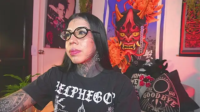 Dalia Vorhees online show from June 24, 2026, 2:10 am