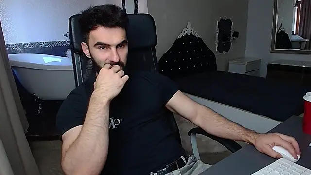 MicahLane online show from April 25, 2026, 4:37 am
