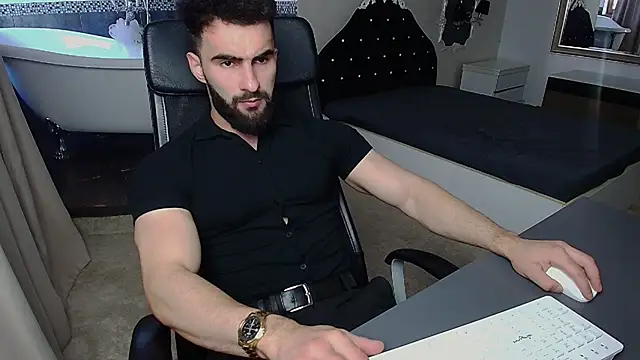 MicahLane online show from June 8, 2026, 4:35 am