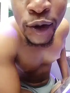 Snapshot of BananaDickon2 chatting on November 19, 2025, 7:14 pm BananaDickon2 online show from November 19, 2025, 7:14 pm