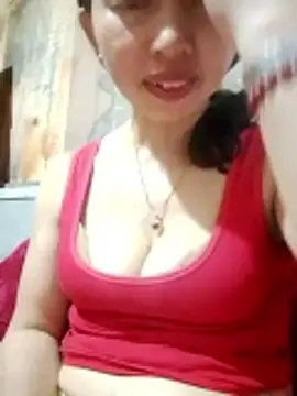 Snapshot of TRIEUTRIEU20 chatting on May 5, 2026, 3:31 pm TRIEUTRIEU20 online show from May 5, 2026, 3:31 pm