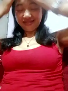 Snapshot of TRIEUTRIEU20 chatting on May 10, 2026, 11:32 pm TRIEUTRIEU20 online show from May 10, 2026, 11:32 pm