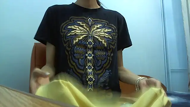 Snapshot of andreea713 chatting on January 11, 2026, 5:07 pm andreea713 online show from January 11, 2026, 5:07 pm