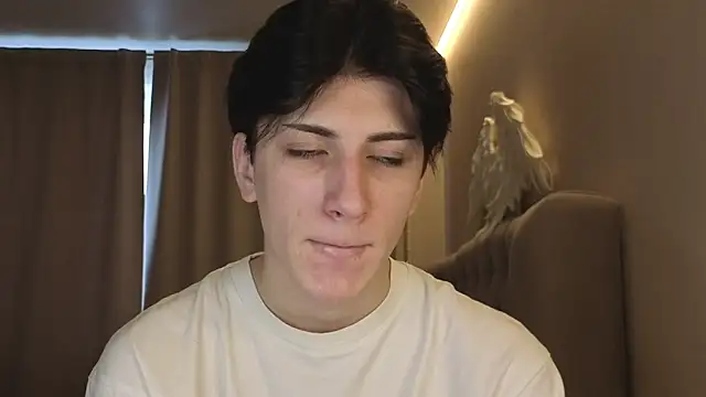 Oliver star boy  online show from January 12, 2026, 12:10 pm