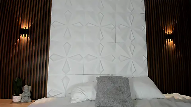 Snapshot of AmyColman_ chatting on June 11, 2026, 12:14 pm AmyColman online show from June 11, 2026, 12:14 pm