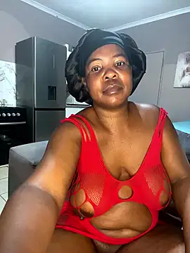 SweetCandy84 online show from January 15, 2026, 9:36 am