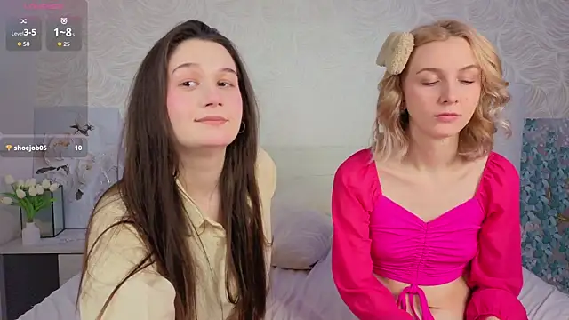 Snapshot of betweenUse chatting on November 20, 2025, 3:18 am betweenUse online show from November 20, 2025, 3:18 am