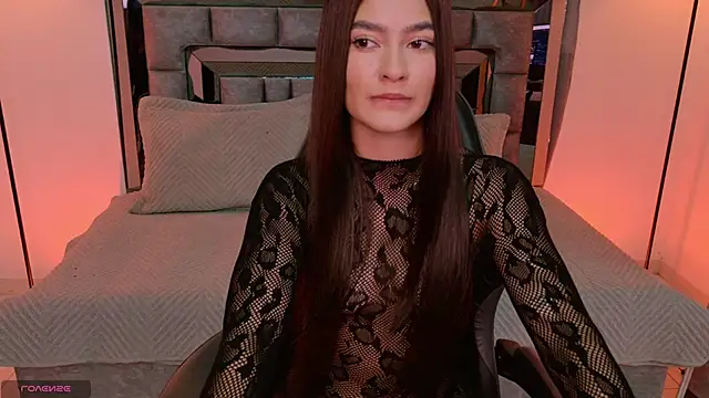 Bella Clark2 online show from May 3, 2026, 12:05 am