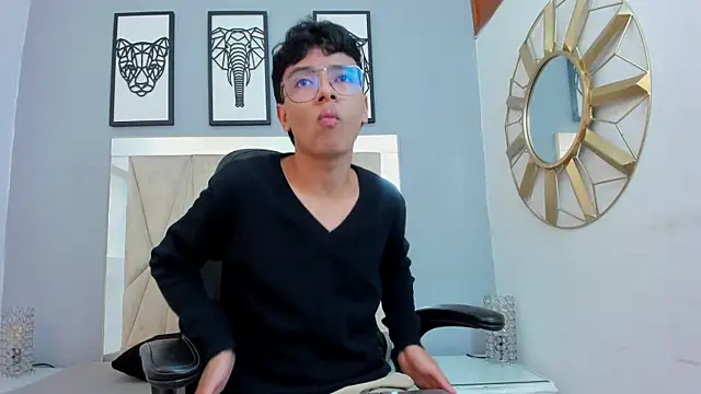 adams bobby online show from April 30, 2026, 11:16 am