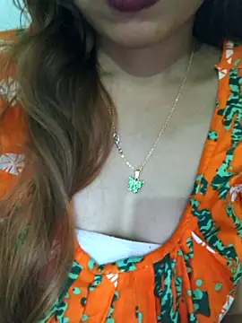 Sujatab250 online show from May 12, 2026, 2:03 pm