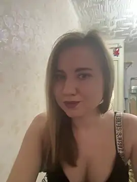 Snapshot of AleksiyaHot chatting on March 17, 2026, 10:18 am AleksiyaHot online show from March 17, 2026, 10:18 am