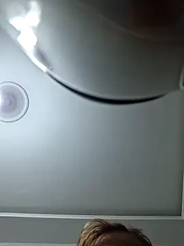 queenaslikaya online show from October 23, 2025, 8:18 pm