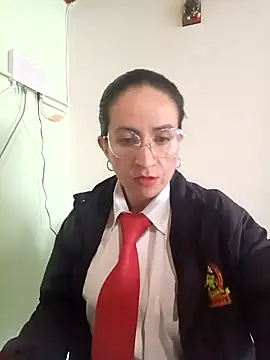 Valentina--1 online show from November 5, 2025, 12:05 pm