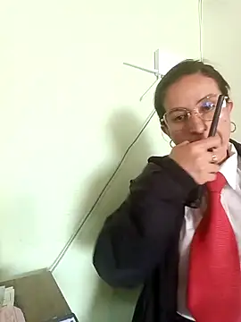 Valentina--1 online show from November 22, 2025, 8:52 pm