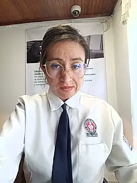 Snapshot of Valentina--1 chatting on July 6, 2026, 3:03 pm Valentina--1 online show from July 6, 2026, 3:03 pm
