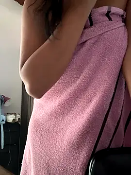 Snapshot of aurora_smith7 chatting on November 8, 2025, 1:22 pm aurora smith7 online show from November 8, 2025, 1:22 pm