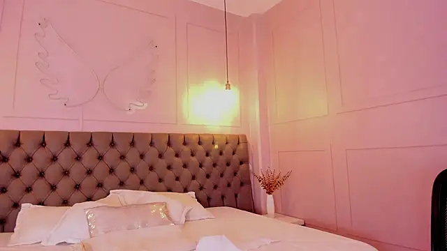 tall hotgirl online show from November 7, 2025, 7:36 pm