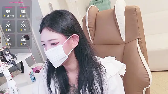 Milk Sola online show from June 14, 2026, 11:34 am
