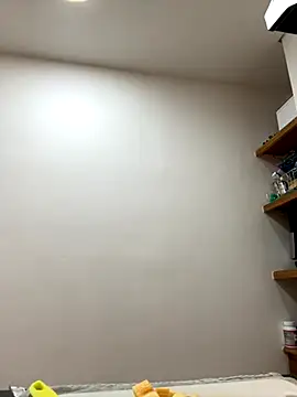 Snapshot of loremusis- chatting on November 7, 2025, 3:45 pm loremusis- online show from November 7, 2025, 3:45 pm