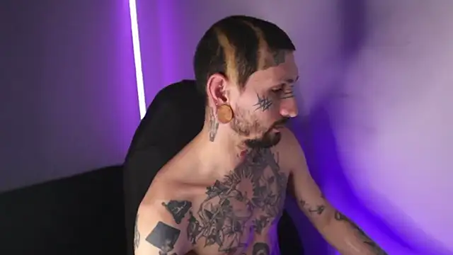 TokyoHatsumoto online show from March 3, 2026, 10:59 pm