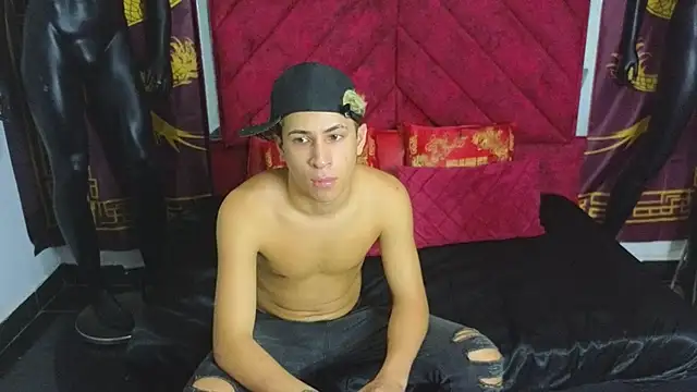 Horny Duo0 online show from October 25, 2025, 4:53 am