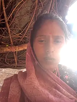 Snapshot of QRANSEXI chatting on November 12, 2025, 5:41 am QRANSEXI online show from November 12, 2025, 5:41 am