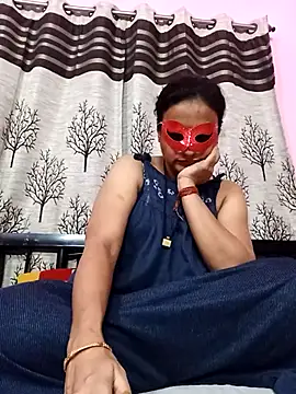 Snapshot of Hotty_girl25 chatting on November 24, 2025, 11:21 am Hotty girl25 online show from November 24, 2025, 11:21 am