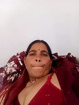 Snapshot of Indiangueen chatting on November 14, 2025, 10:03 am Indiangueen online show from November 14, 2025, 10:03 am