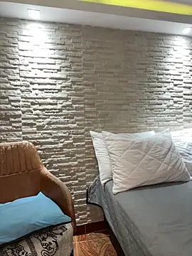 Snapshot of amellita-33 chatting on January 19, 2026, 5:00 am amellita-33 online show from January 19, 2026, 5:00 am