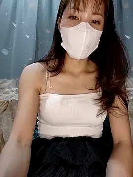 ezabel- online show from April 22, 2026, 10:55 pm
