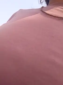 Snapshot of Poonam12A chatting on November 16, 2025, 5:13 am Poonam12A online show from November 16, 2025, 5:13 am