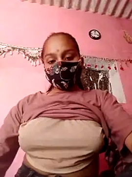 Snapshot of Poonam12A chatting on December 15, 2025, 5:55 am Poonam12A online show from December 15, 2025, 5:55 am