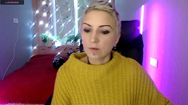 Sweet-n-Strong online show from November 9, 2025, 8:34 am