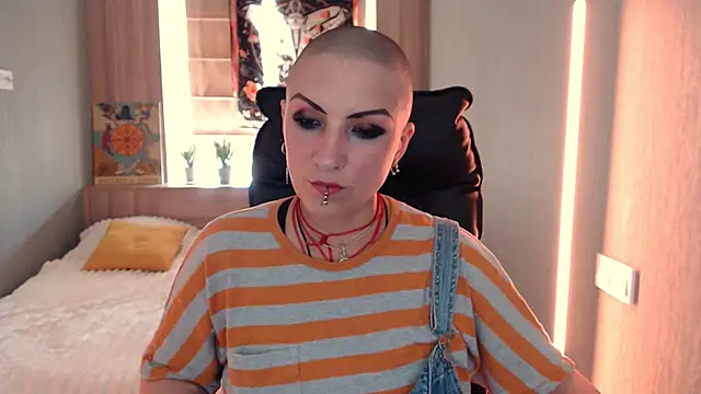 Sweet-n-Strong online show from July 1, 2026, 11:23 am