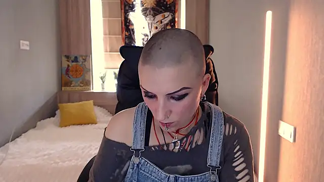 Sweet-n-Strong online show from July 3, 2026, 11:05 am