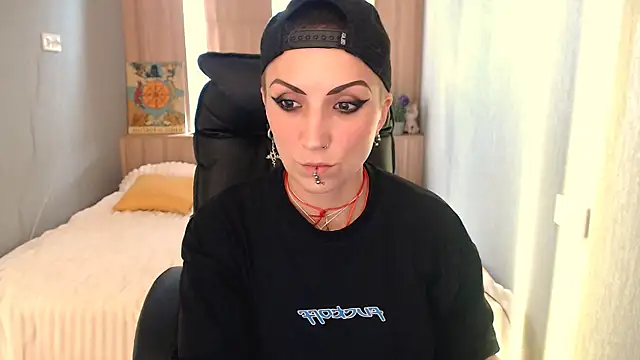 Sweet-n-Strong online show from July 29, 2026, 11:08 am