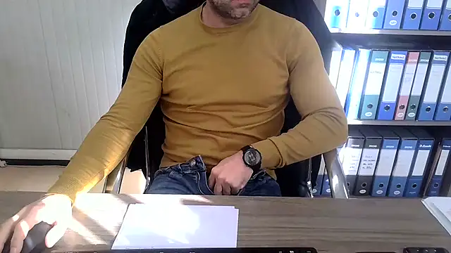 Evasionee online show from February 11, 2026, 8:08 am