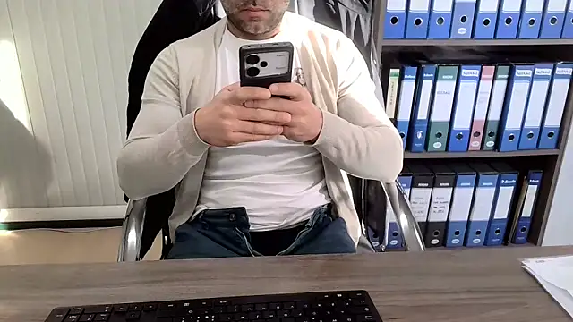 Evasionee online show from February 23, 2026, 7:28 am