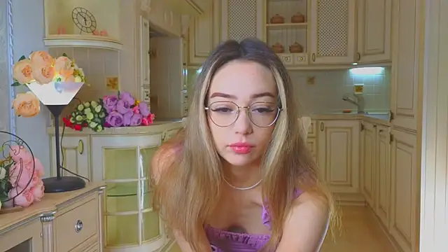 Snapshot of DeiraCharson chatting on November 8, 2025, 3:18 am DeiraCharson online show from November 8, 2025, 3:18 am