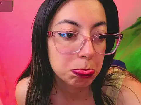 zylla storn online show from January 17, 2026, 8:19 am