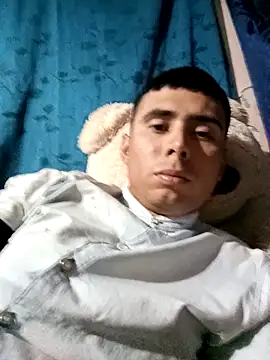 robinhd1234 online show from February 22, 2026, 5:44 pm