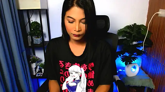 YourPrettyBella TS online show from June 25, 2026, 6:01 pm