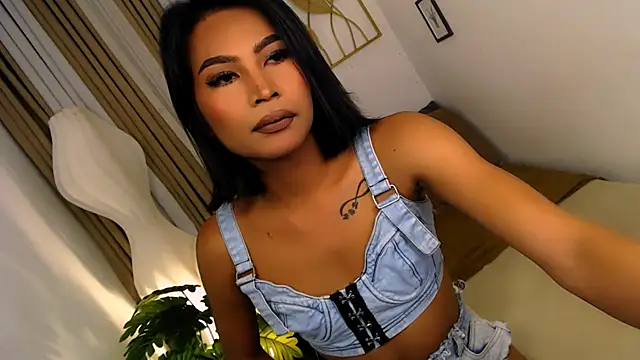 YourPrettyBella TS online show from July 2, 2026, 8:04 pm