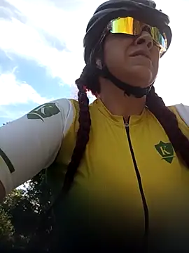 LAPOTRA 04 online show from November 22, 2025, 9:14 pm